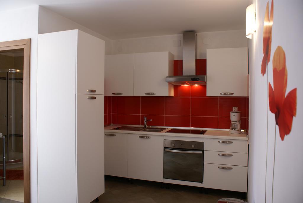 Apartment Adria Sun Porat  Exterior foto