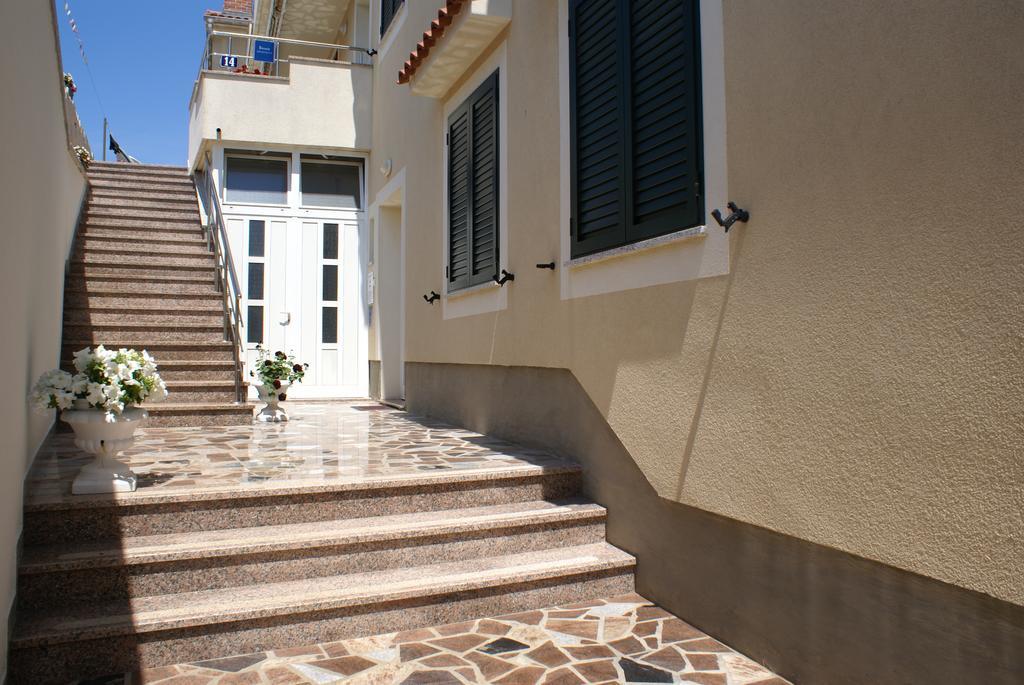 Apartment Adria Sun Porat  Exterior foto